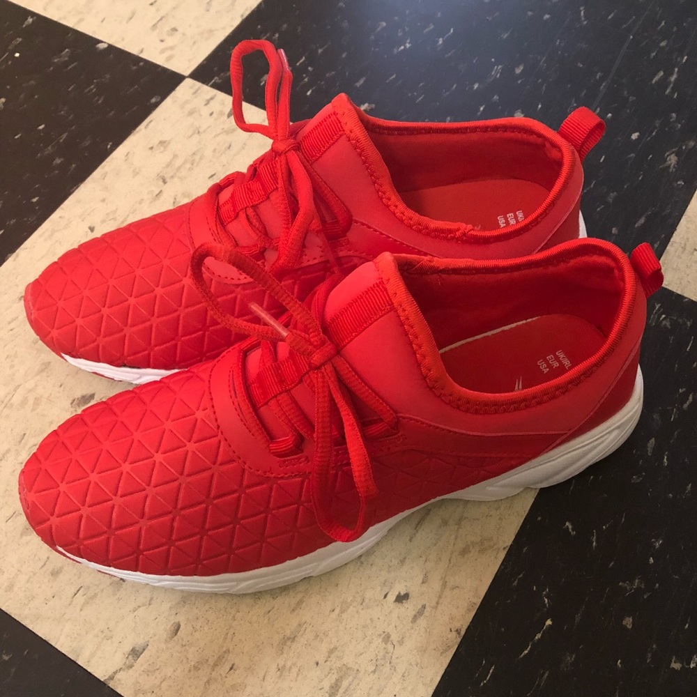 ❤️ Red & White Workout Shoes ❤️